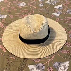 Madewell Mesa straw hat